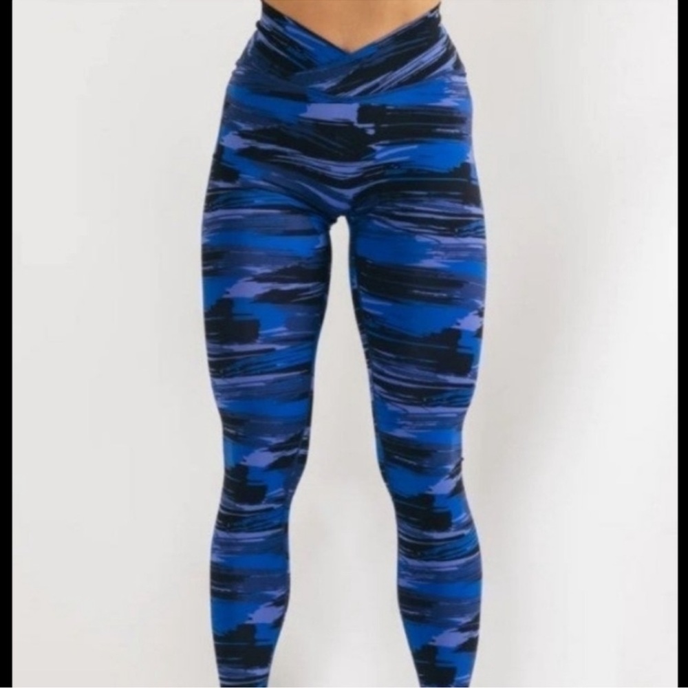 Alphalete workout bottoms